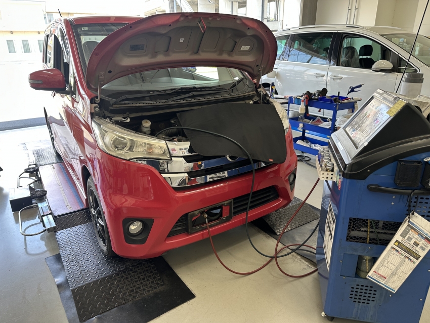 スズキ・ワゴンR エアコンガス真空引き!!｜タイヤ市場高崎緑町店